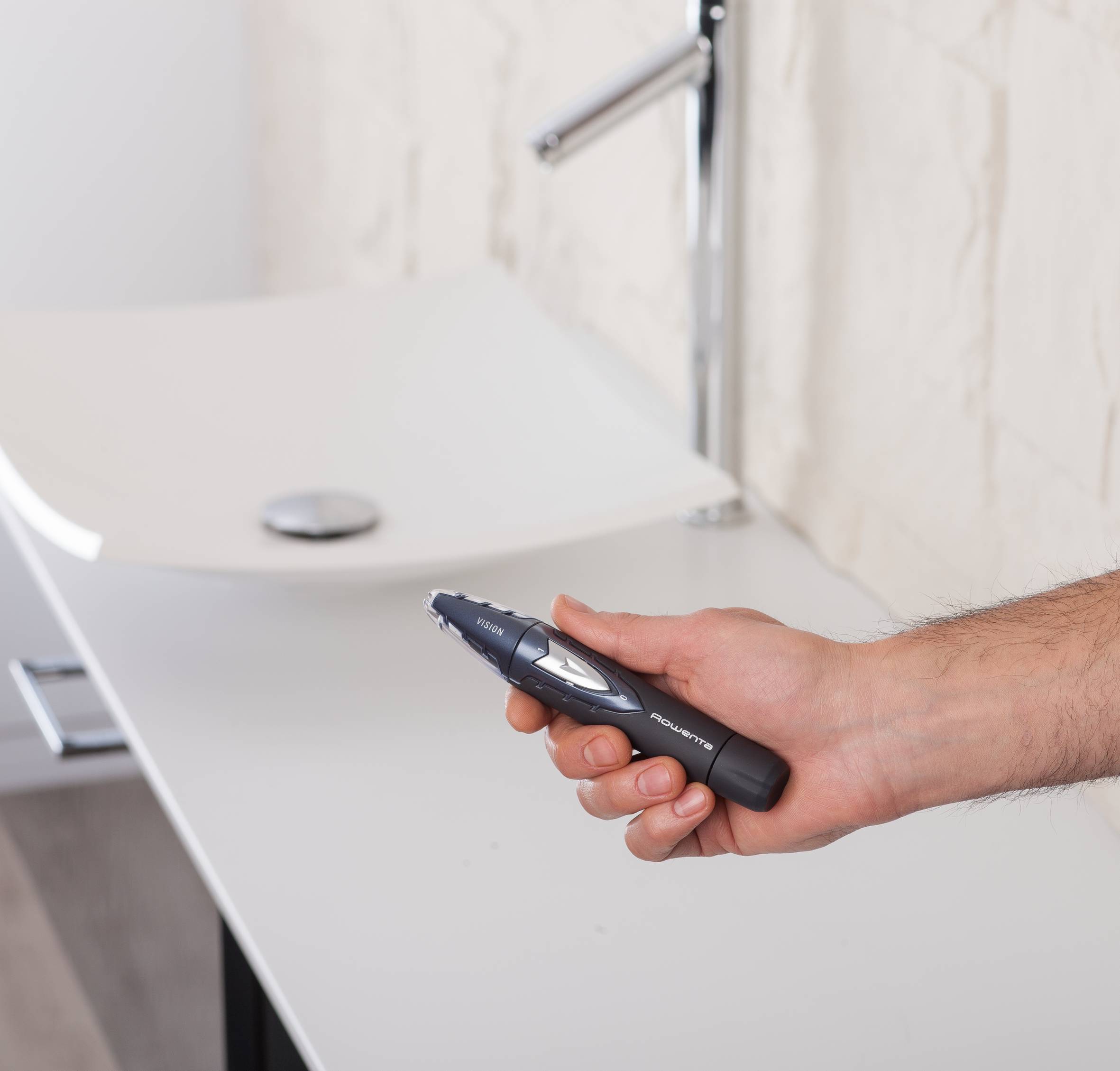 APARADOR DE NARIZ E ORELHAS